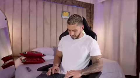 HEY IM SETH online show from 01-07-25, 09:57