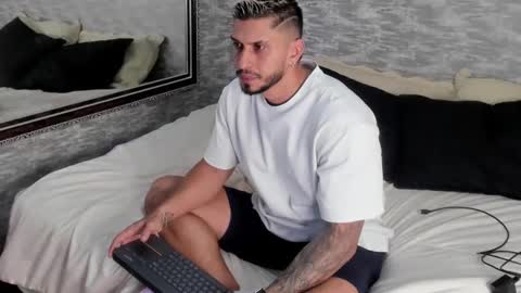 HEY IM SETH online show from 02-09-25, 08:02