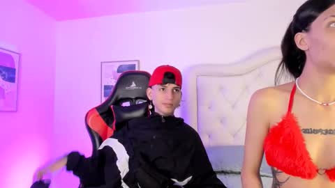 sett_and_gwen online show from 12-26-24, 03:16