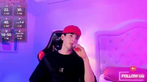 sett_and_gwen online show from 02-22-25, 08:42