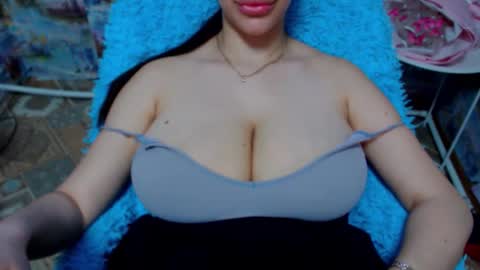 seu_cute online show from 09-11-25, 07:19