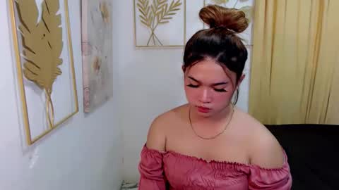 Snapshot of sex_lover26 chatting on 12-04-25, 02:10 sex_lover26 online show from 12-04-25, 02:10