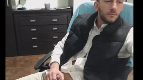 Snapshot of sexandsexy1999 chatting on 03-07-25, 10:10 Daniel Taylor online show from 03-07-25, 10:10