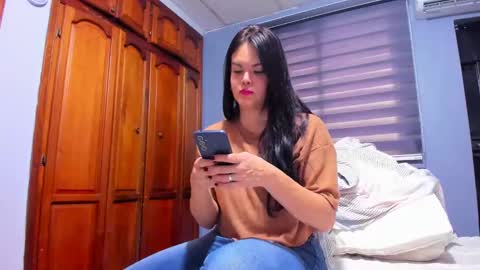 HEY GUYS KEVIAM I    MY NEW  TWITTER IS anitalautter26 imstagran  anitalautter26 officialOFanitalautter online show from 01-06-25, 10:15