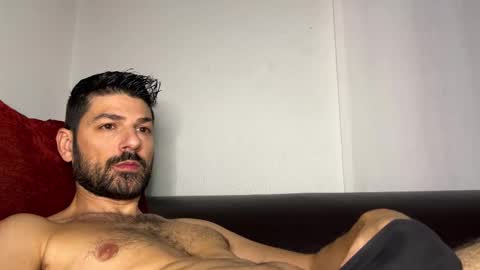 Lucenzo  online show from 12-15-25, 04:39