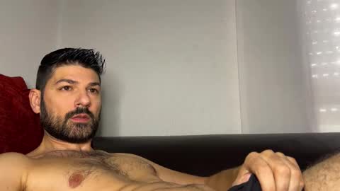 Snapshot of sexfriendch chatting on 02-12-26, 10:21 Lucenzo online show from 02-12-26, 10:21