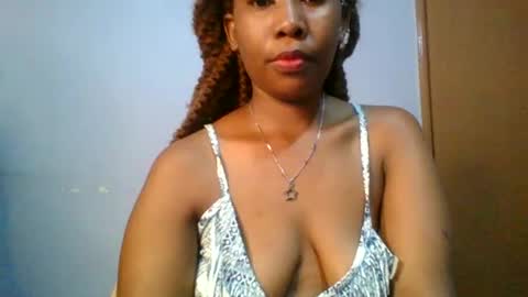 Snapshot of sexie_curvie chatting on 02-07-25, 11:45 Maggie online show from 02-07-25, 11:45