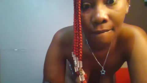Snapshot of sexie_curvie chatting on 02-26-25, 04:14 Maggie online show from 02-26-25, 04:14