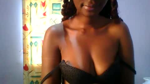 Nancy online show from 10-03-25, 06:21