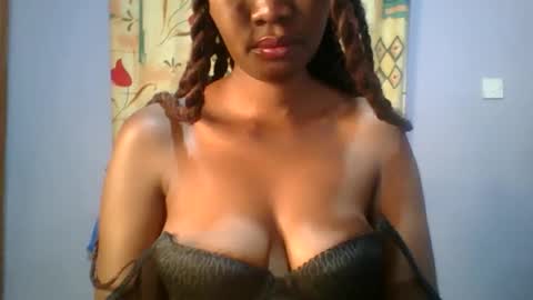 Nancy online show from 10-11-25, 09:57