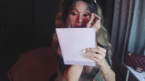 Snapshot of sexiest_asiants chatting on 01-19-25, 08:29 nicole online show from 01-19-25, 08:29