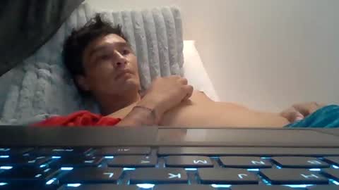 Snapshot of sexiiisenseiii chatting on 01-13-26, 11:04 dankdiggler online show from 01-13-26, 11:04