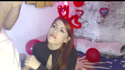 monserat y thony online show from 02-15-25, 05:09