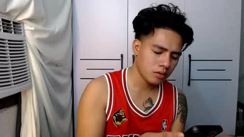 HI I AM JAMESPLEASE LET ME DO SOME HOT SHOWS FOR YOU HERE FOR MY  SCHOOL AND FOR MY FAMILY online show from 10-09-25, 02:09