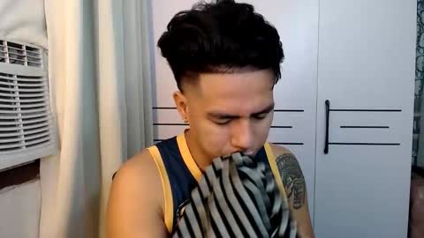 Snapshot of sexloversxxxx chatting on 11-14-25, 08:51 HI I AM JAMESPLEASE LET ME DO SOME HOT SHOWS FOR YOU HERE FOR MY SCHOOL AND FOR MY FAMILY online show from 11-14-25, 08:51