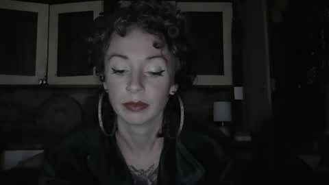 Trixy Rose online show from 12-13-24, 07:04