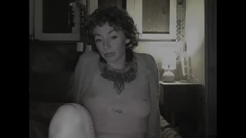 Trixy Rose online show from 01-05-25, 07:07