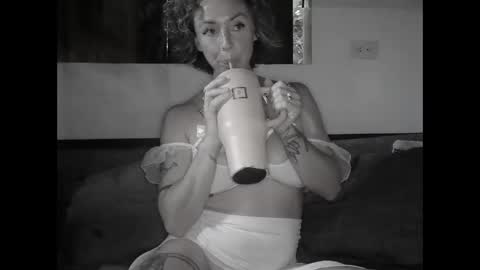 Trixy Rose online show from 09-10-25, 09:48