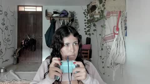         online show from 02-12-26, 07:20