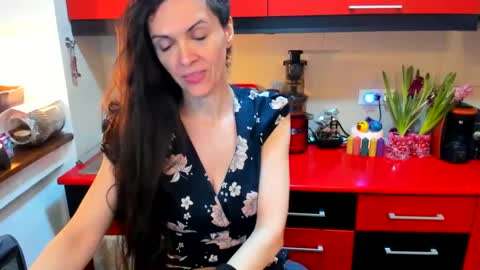 sexqueen1111 online show from 02-24-25, 10:25