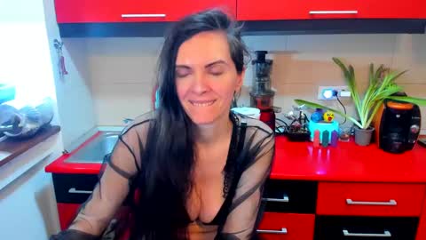 sexqueen1111 online show from 03-03-25, 01:42