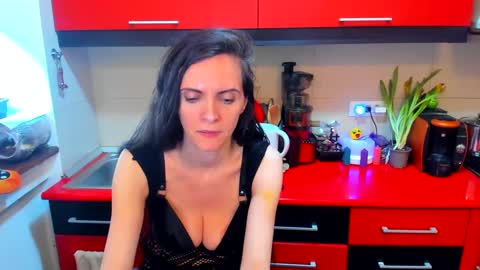 sexqueen1111 online show from 03-09-25, 11:47