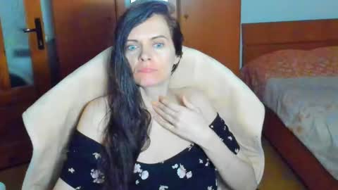 sexqueen1111 online show from 11-09-25, 08:40