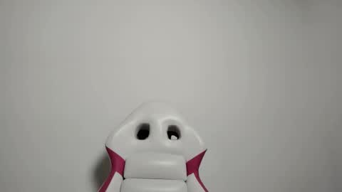 SARA    online show from 01-16-25, 12:23