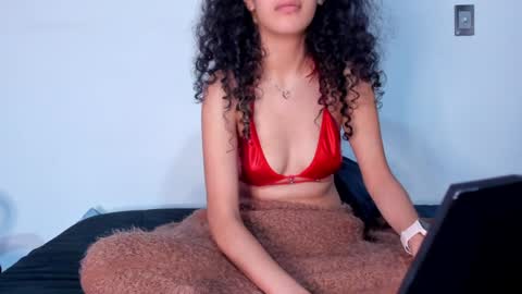 Snapshot of sexx_hunters chatting on 12-11-24, 12:44 Jax and Lu online show from 12-11-24, 12:44