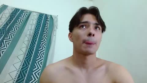 Axel online show from 12-17-24, 04:32