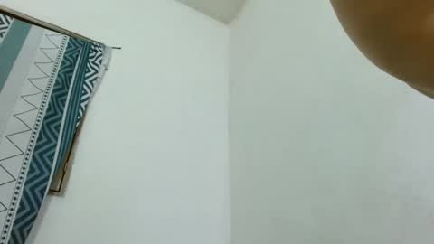 Axel online show from 01-21-25, 04:48