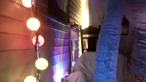 Leeah CloudZzz online show from 09-28-25, 12:10