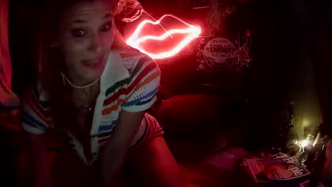 Leeah CloudZzz online show from 11-10-25, 04:17