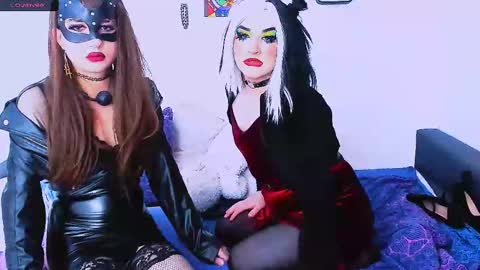 Snapshot of sexxx_queen chatting on 01-25-25, 08:21 sexxx_queen online show from 01-25-25, 08:21