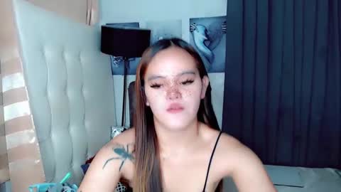 Snapshot of sexxxy_caroline chatting on 02-02-25, 01:19 sexxxy_caroline online show from 02-02-25, 01:19