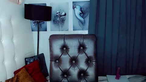 Snapshot of sexxxy_caroline chatting on 02-04-25, 10:32 sexxxy_caroline online show from 02-04-25, 10:32