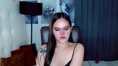 Snapshot of sexxxy_caroline chatting on 02-16-25, 12:10 sexxxy_caroline online show from 02-16-25, 12:10