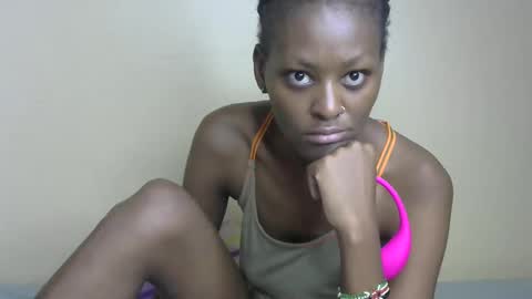 sexxy bum online show from 02-08-25, 11:22