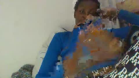 sexxy bum online show from 10-26-25, 02:45