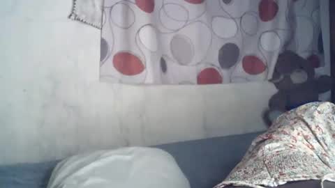 sexxy_curvy23 online show from 02-10-26, 07:18