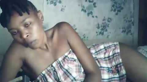 sexxy_curvy23 online show from 02-24-26, 03:37