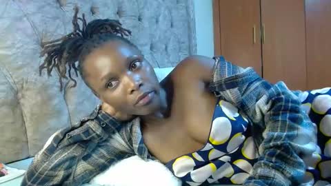 Snapshot of sexxy_santa chatting on 12-03-24, 06:49 Santa online show from 12-03-24, 06:49