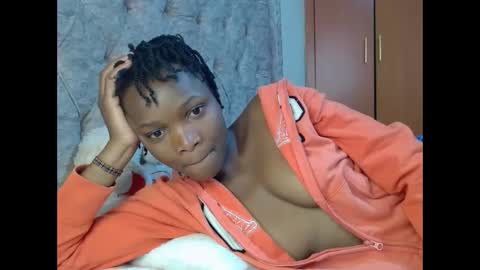 Snapshot of sexxy_santa chatting on 02-26-25, 07:31 Santa online show from 02-26-25, 07:31