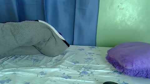 Snapshot of sexxybuttie chatting on 10-17-25, 07:00 African Queen online show from 10-17-25, 07:00