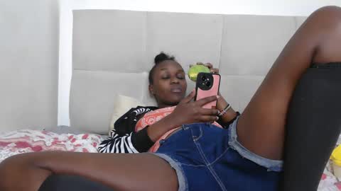 maya online show from 12-19-25, 07:32