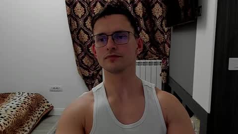 Sexxymuscles4U online show from 02-14-25, 03:05