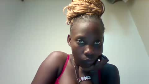 Snapshot of sexxyvajaina chatting on 01-22-25, 08:18 sexxyvajaina online show from 01-22-25, 08:18