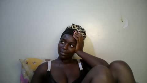 sexy_alia1 online show from 02-14-26, 02:58