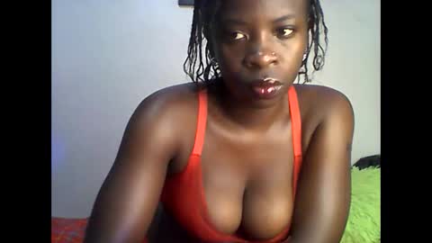 Snapshot of sexy_annbel chatting on 05-17-26, 05:20 Ann online show from 05-17-26, 05:20