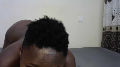 sexy_apple2 online show from 10-05-25, 06:50